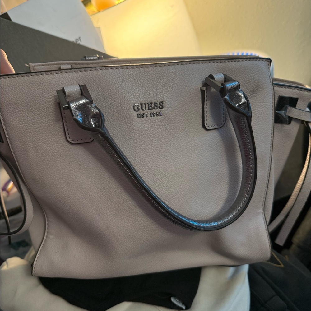 guess digital status bag